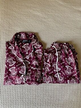 Harry Potter Burgundy Satin Pajama Set – XS/XXS– New